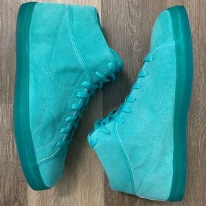 Reebok Classic T-Raww